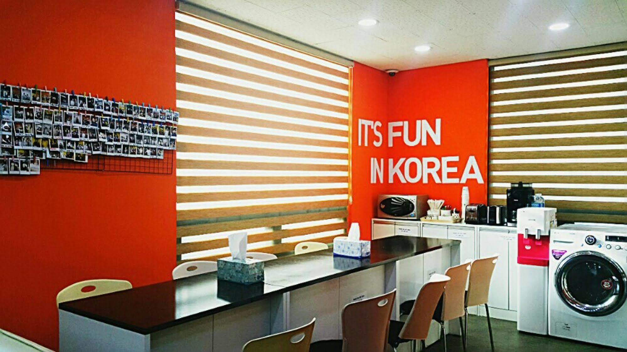 Chason M Dongdaemun Asrama *